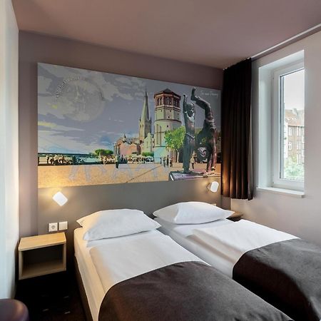 B&B Hotel Duesseldorf-Mitte Dış mekan fotoğraf