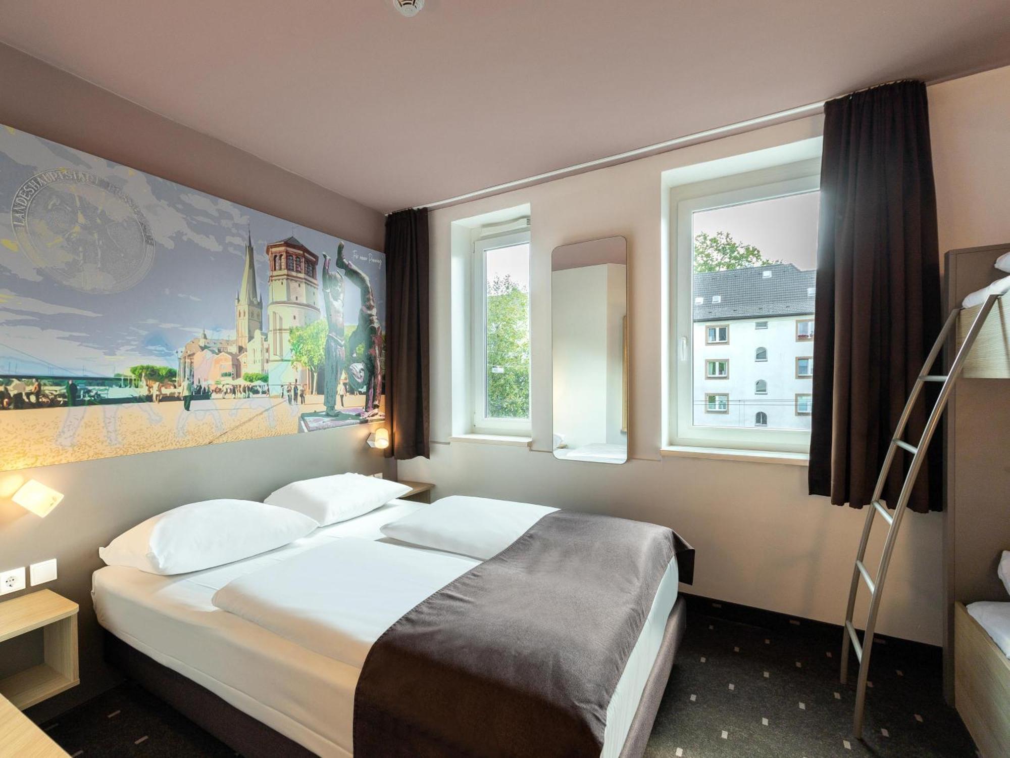 B&B Hotel Duesseldorf-Mitte Dış mekan fotoğraf